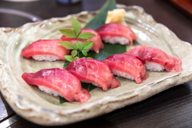 medium-fatty-tuna-sushi